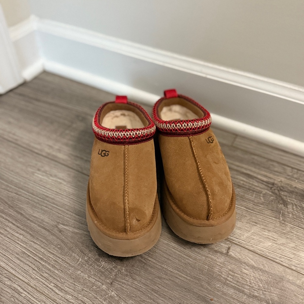 UGG Kids Tan Slippers with Red Trim